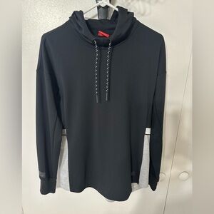 New Balance Women’s light weight hoodie